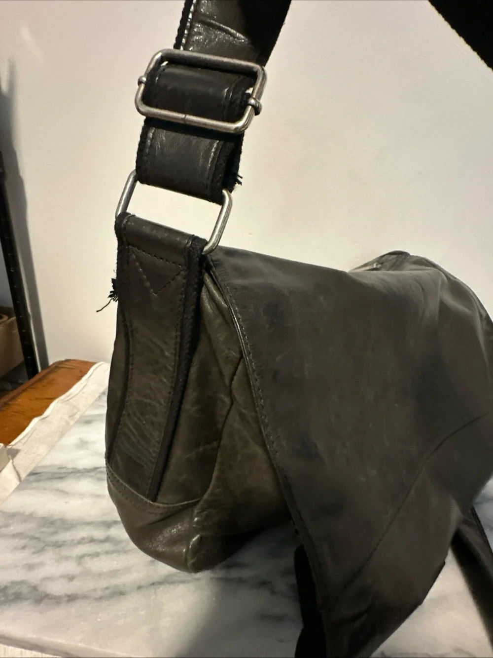 Fossil messenger crossbody bag laptop office vintage